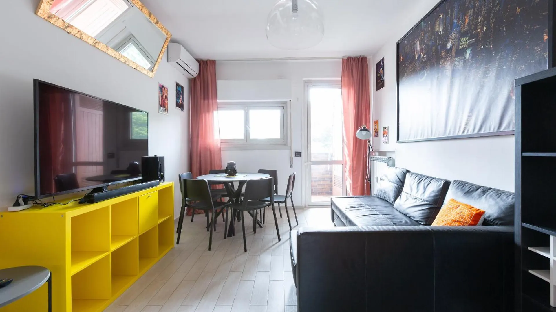 San Siro Large Flat Apartment Milan